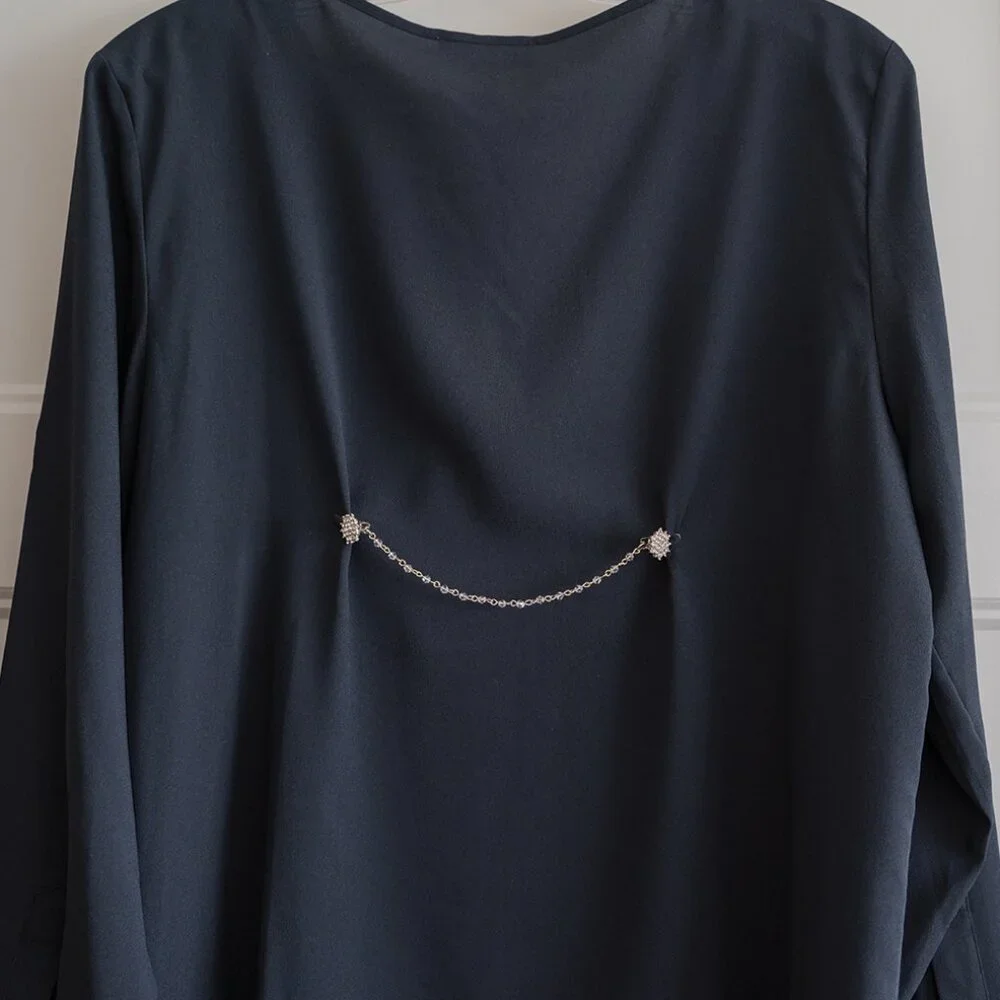 Diamond Collar Clip NEW  Sweater Pin Jacket Dress Cinch Cardigan Blouse Cape - Picture 4 of 6